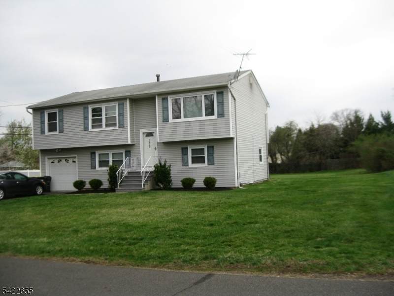 372 W Point Ave - Photo 1