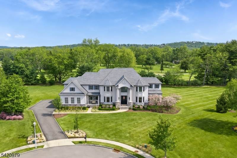 8 Philhower Court - Photo 1