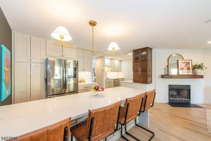 13 Franklin Pl - Photo 1