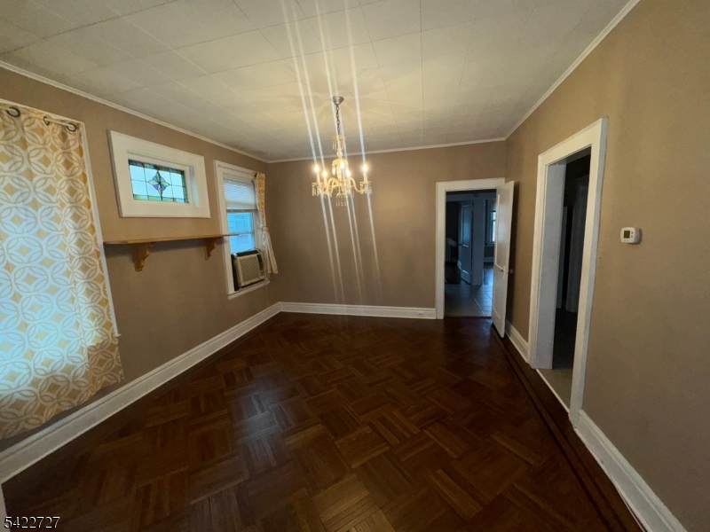 742 Pennington St - Photo 1