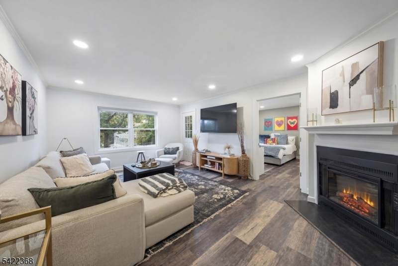 19 Heritage Dr - Photo 1
