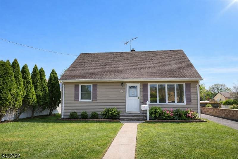 116 Riverdale Rd - Photo 1
