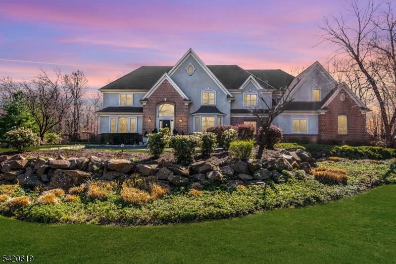 15 Loller Dr - Photo 1
