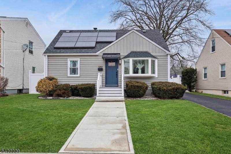 1269 Crescent Ave - Photo 1
