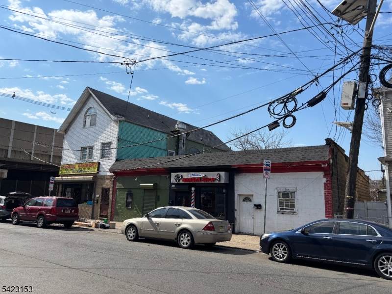 400 E Jersey St - Photo 1