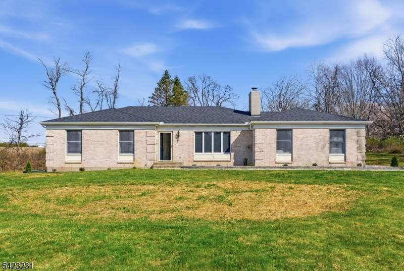 193 Bryans Rd - Photo 1