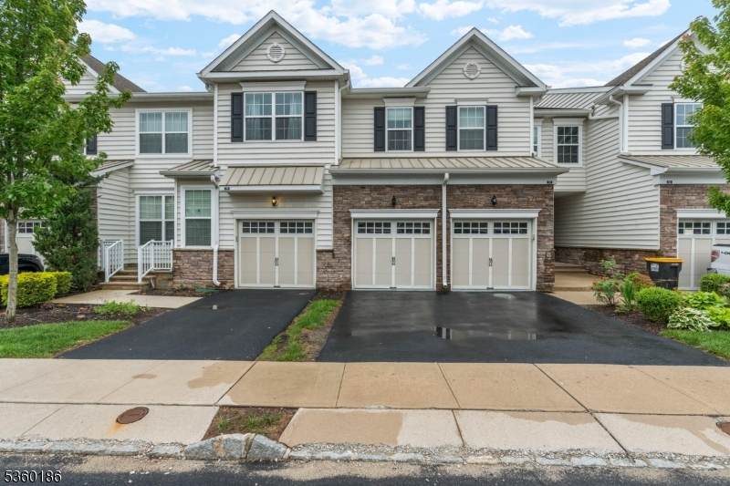 79 Autumn Ln - Photo 1