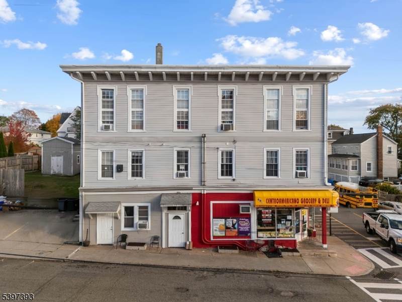 201 Boonton Ave - Photo 1