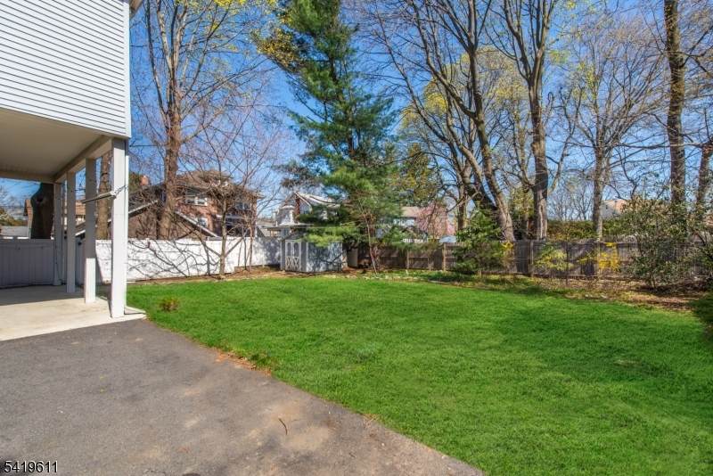 https://bt-photos.global.ssl.fastly.net/gsmls/orig_boomver_1_4020085-2.jpg