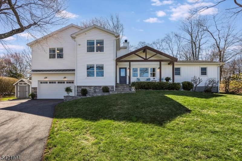 4 Valley View Rd - Photo 1