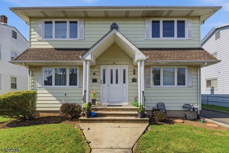 23 Renaissance Dr - Photo 1