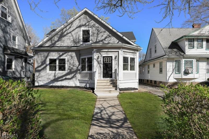 287 Orange Rd - Photo 1