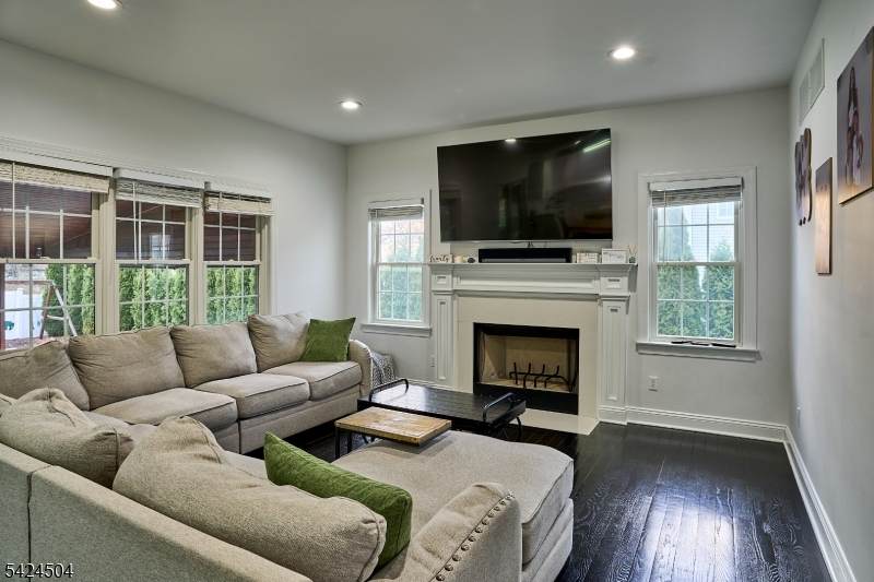64 Colonial Woods Dr - Photo 1