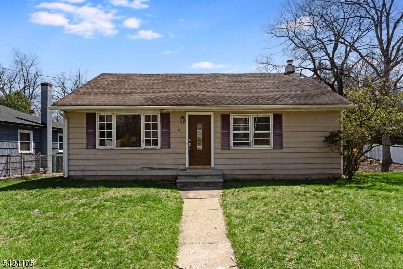 17 Katherine Rd - Photo 1