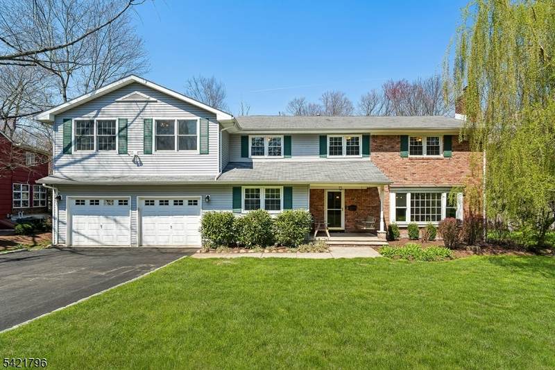 236 Spring Ridge Dr - Photo 1