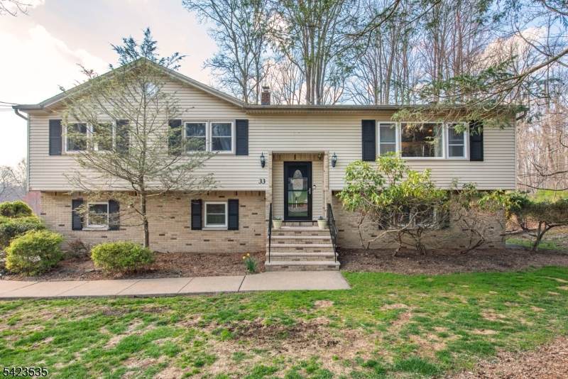 33 Lawrence Rd - Photo 1