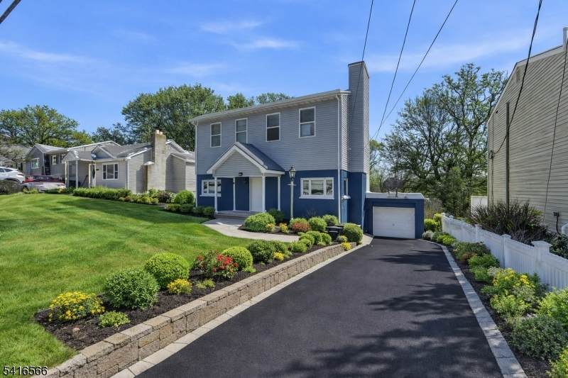 117 Dupont Ave - Photo 1