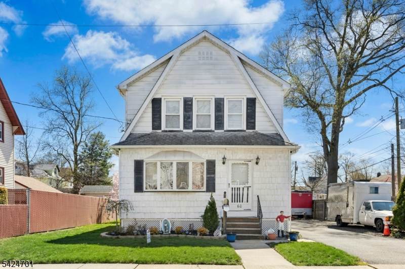 60 W Roselle Ave - Photo 1