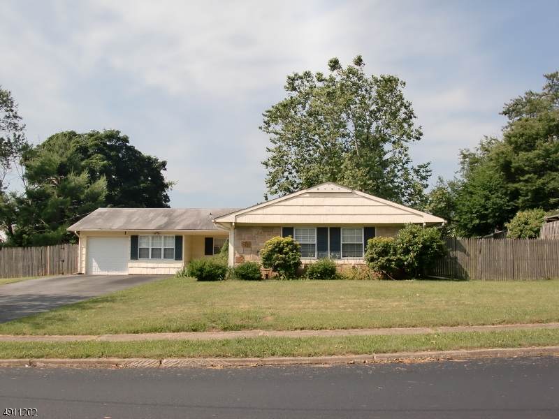 1 Tripplet Rd - Photo 1