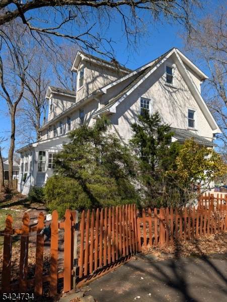 4 New Amwell Rd - Photo 1
