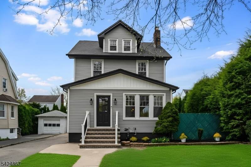 210 Paterson Ave - Photo 1
