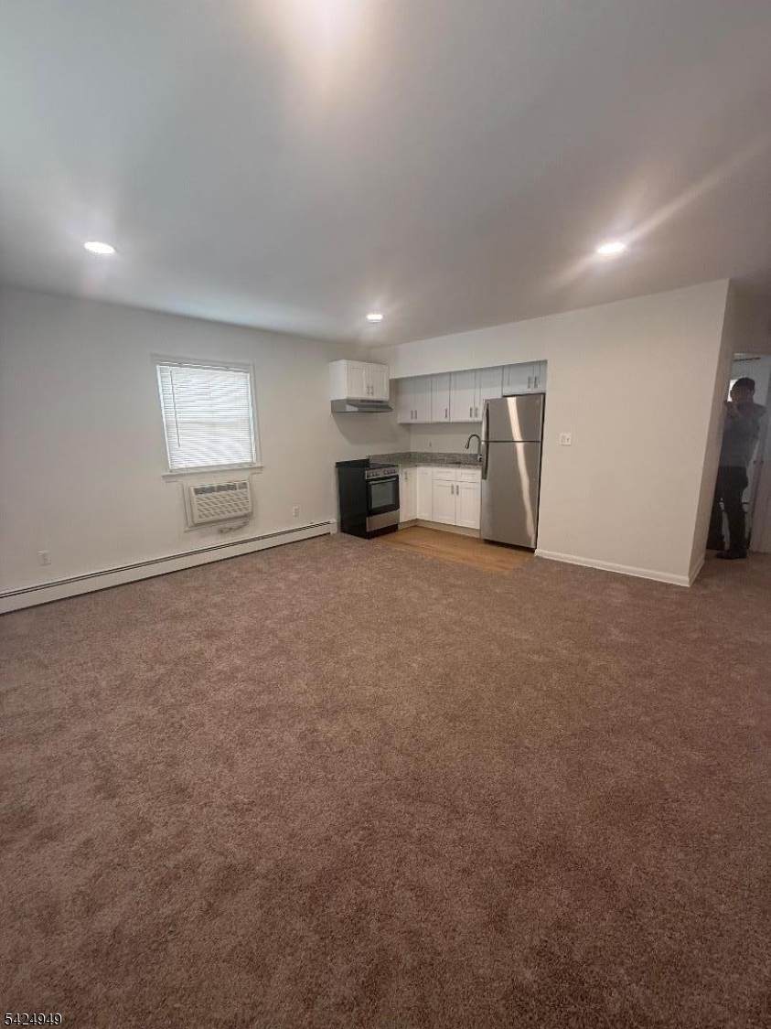 117 Centre St - Photo 1