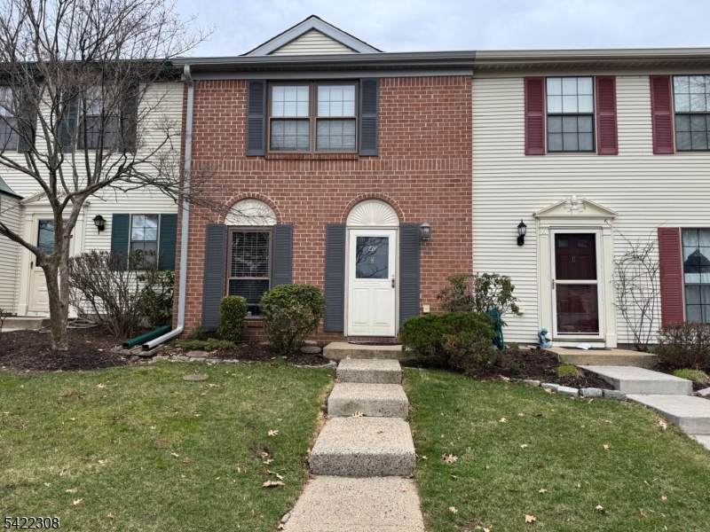 40 Daniel Dr - Photo 1
