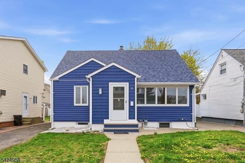 31 Ackerson Pl - Photo 1