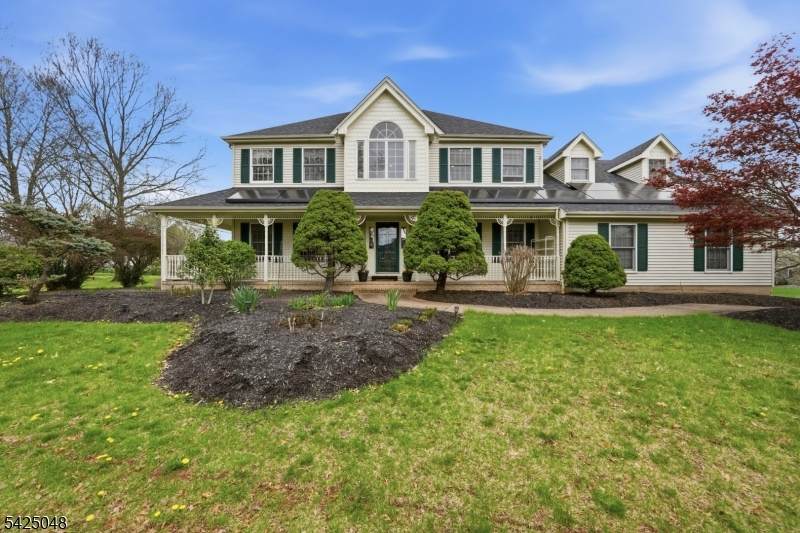 44 Roanoke Rd - Photo 1