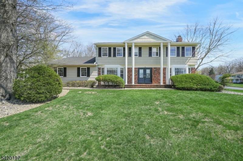 13 Flanders Drive - Photo 1