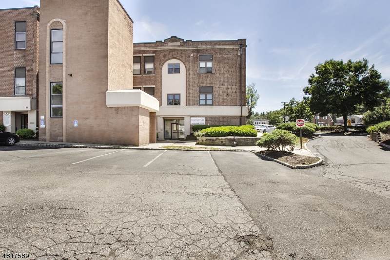 124 E Main St Ste 101 - Photo 1