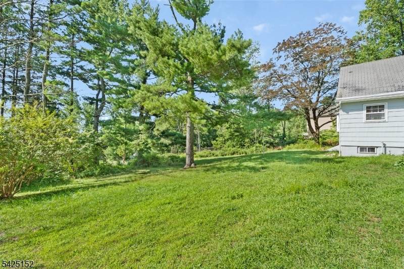 12 Jessica Ln - Photo 1