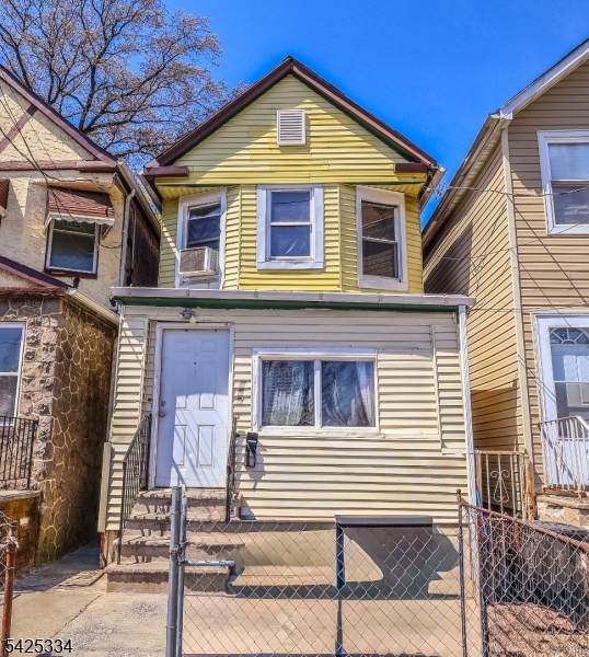 259 S 18Th St - Photo 1