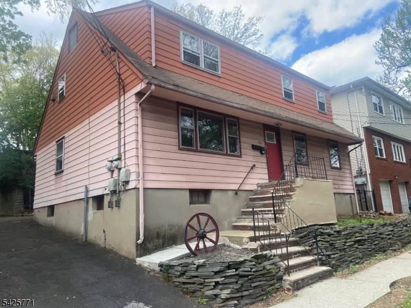 1116 Saint Louis Ave - Photo 1