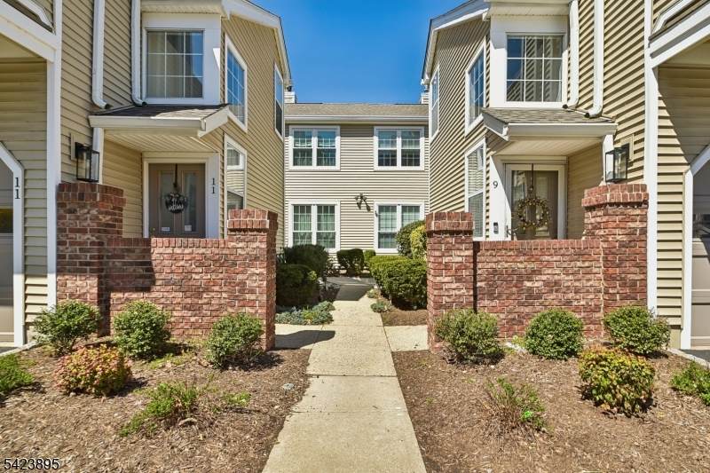 5 Mallard Lane - Photo 1