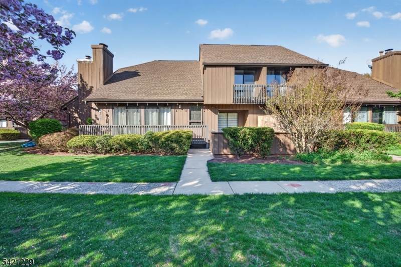 66 Kingsberry Dr - Photo 1
