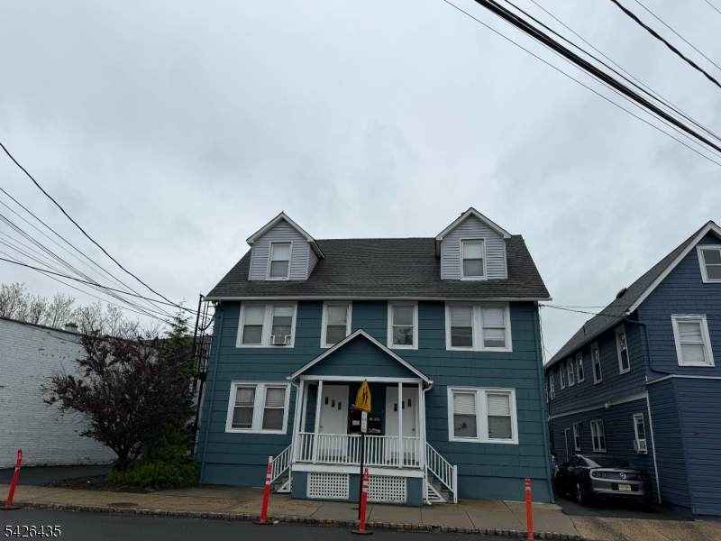 526 Morris Ave - Photo 1
