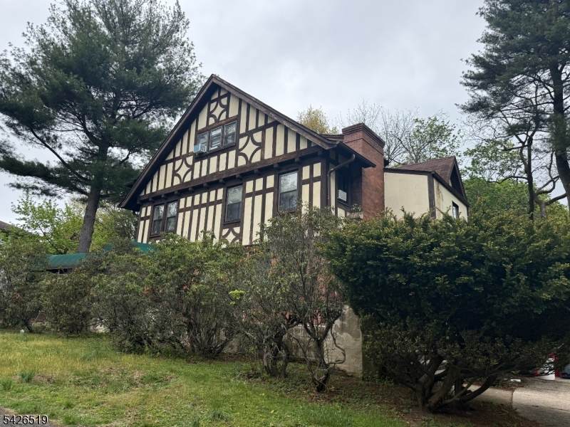775 Bloomfield Ave - Photo 1