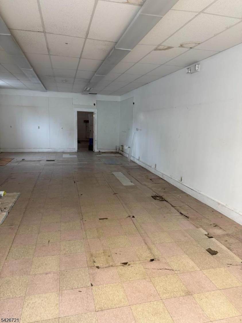 54 Center St - Photo 1