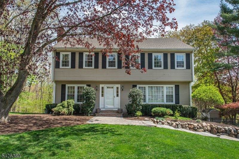 19 Bedford Rd - Photo 1
