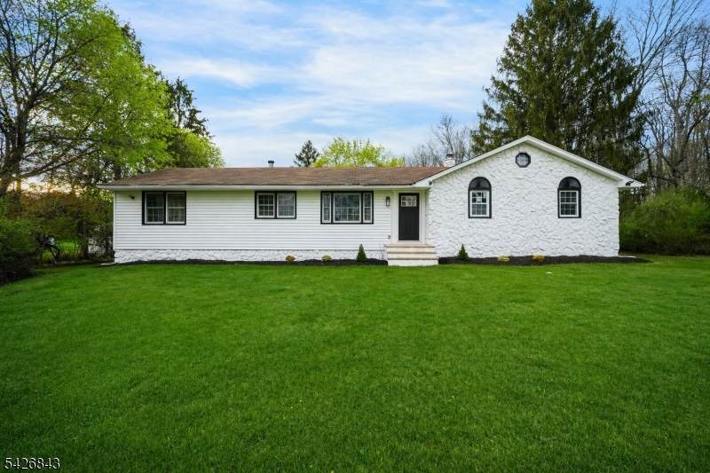 29 Ironia Rd - Photo 1