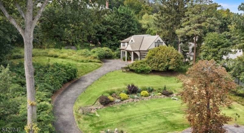 74 S Mountain Ave - Photo 1