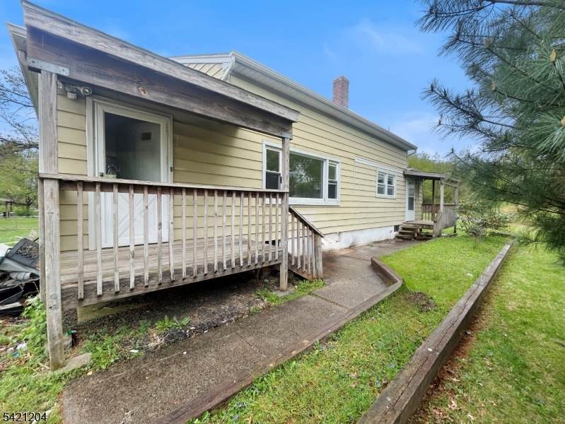 688 Kline Pl - Photo 1