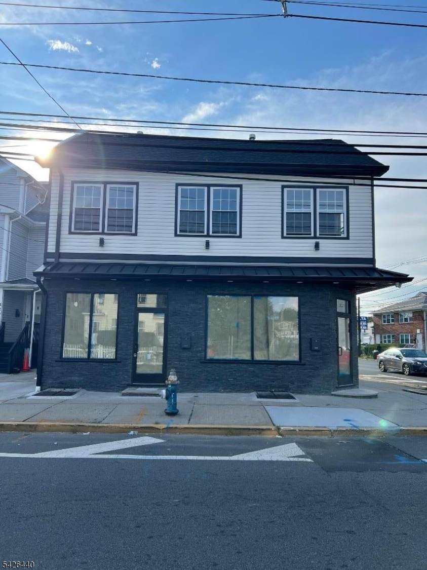 331 Myrtle Ave - Photo 1