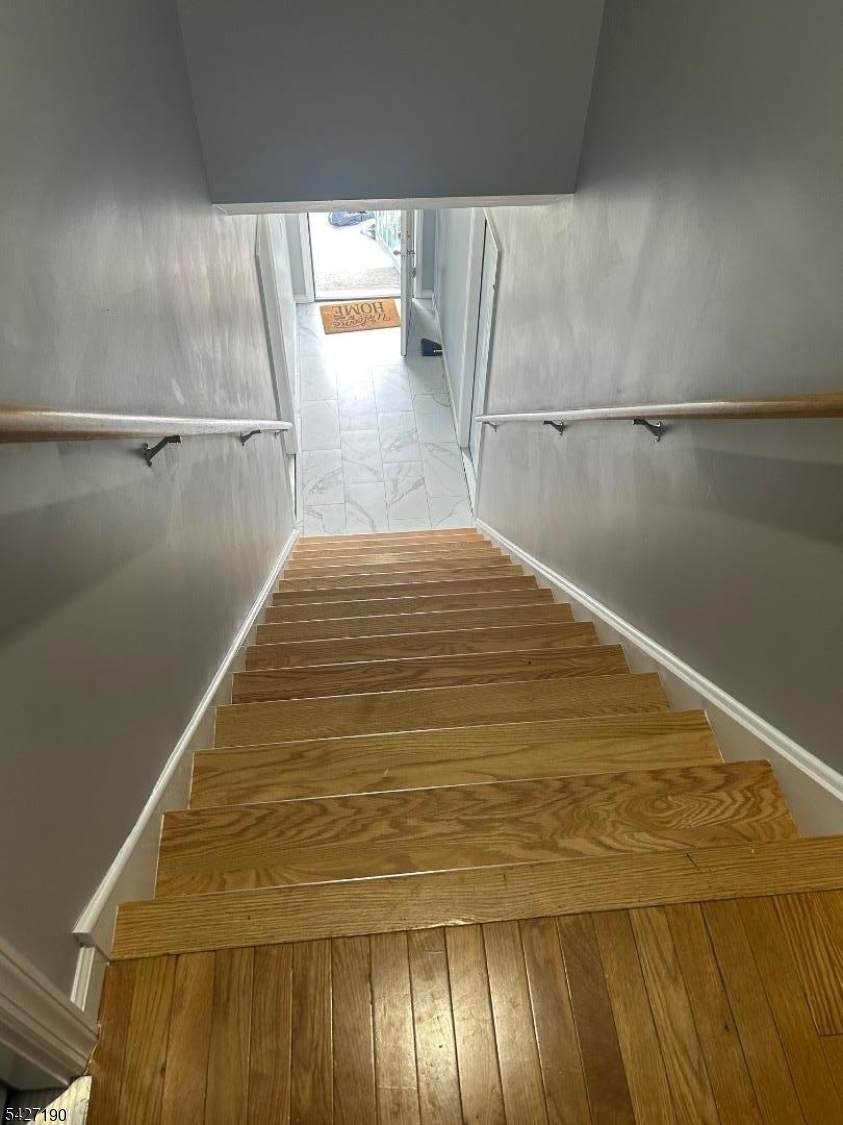 59 Campfield St - Photo 1
