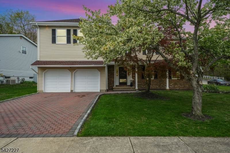 45 Holyoke Ct - Photo 1