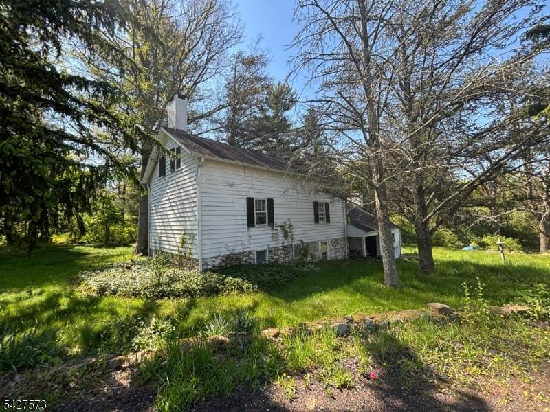 184 Stanton Rd - Photo 1