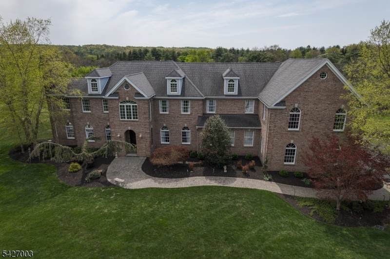 22 Spruce Ln - Photo 1