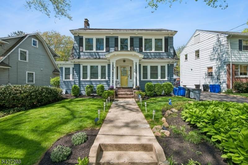 58 Plymouth Ave - Photo 1