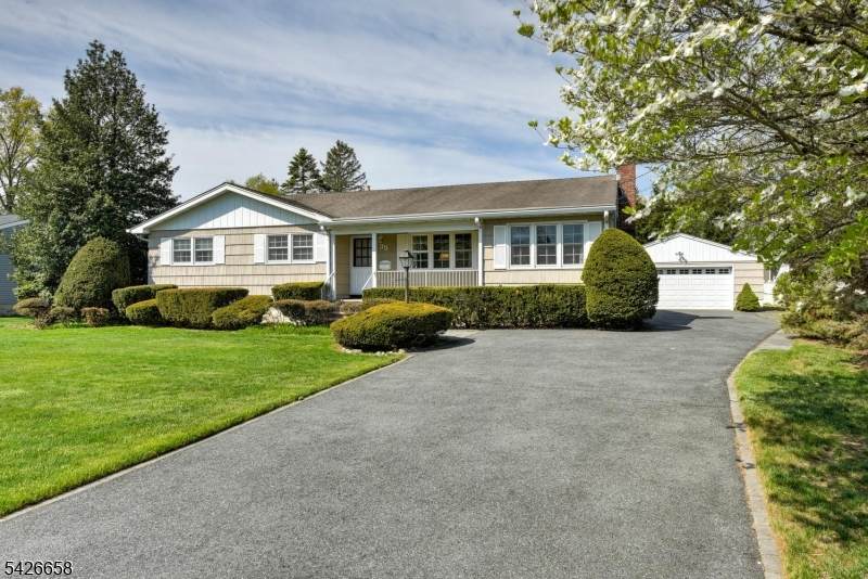 35 Payson Rd - Photo 1